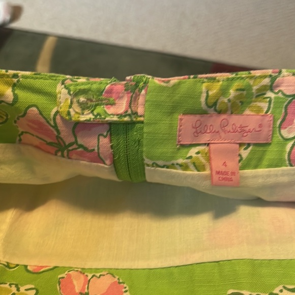 Lilly Pulitzer miniskirt seahorse design. Size 4. Green and pink - Picture 8 of 13